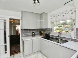 Waterbeech Drive, Hedge End, Southampton thumb 3