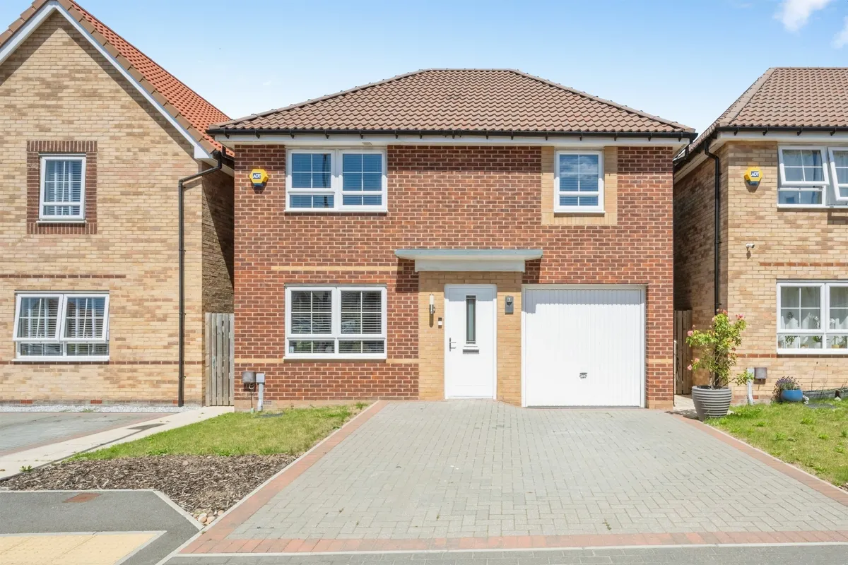 Collier Close, New Rossington, Doncaster