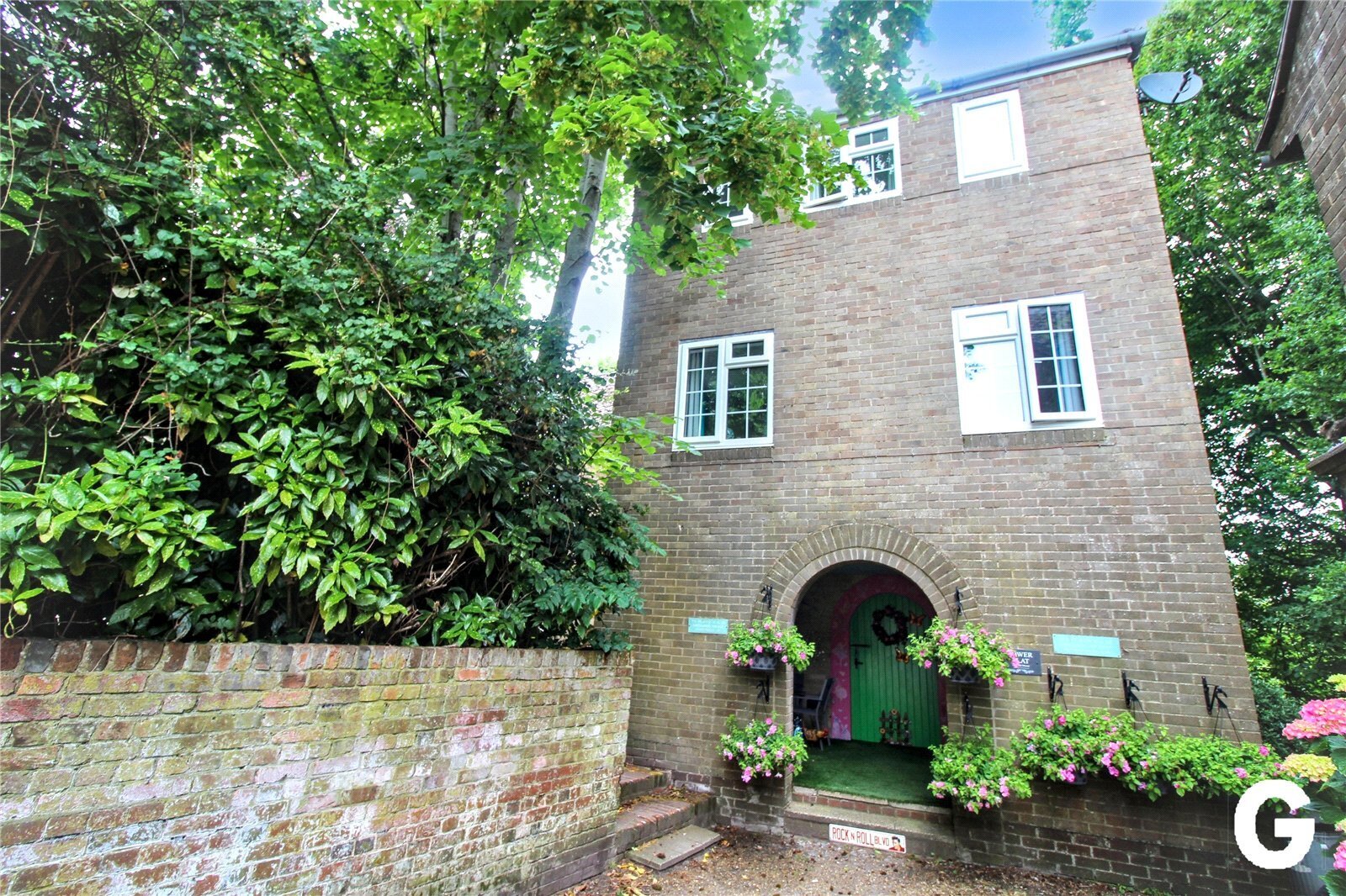 Orchard Mount, Ringwood, BH24 Image 1