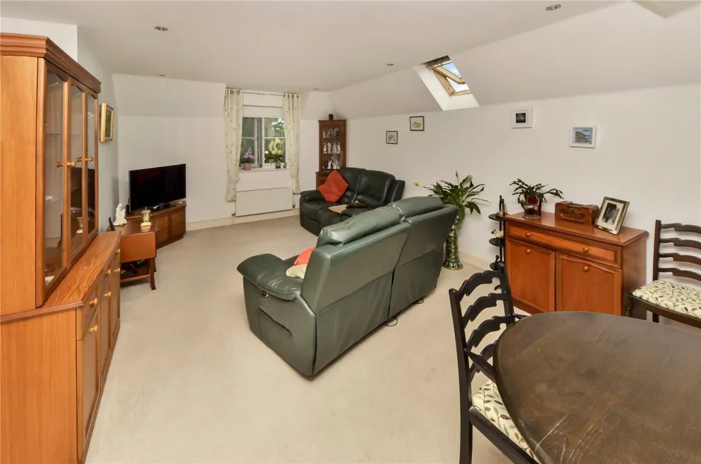 Property carousel item 2