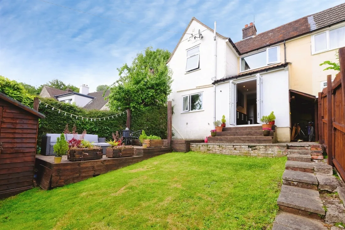 Property photo 28
