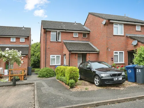 William Moulder Court, Cheshamphoto