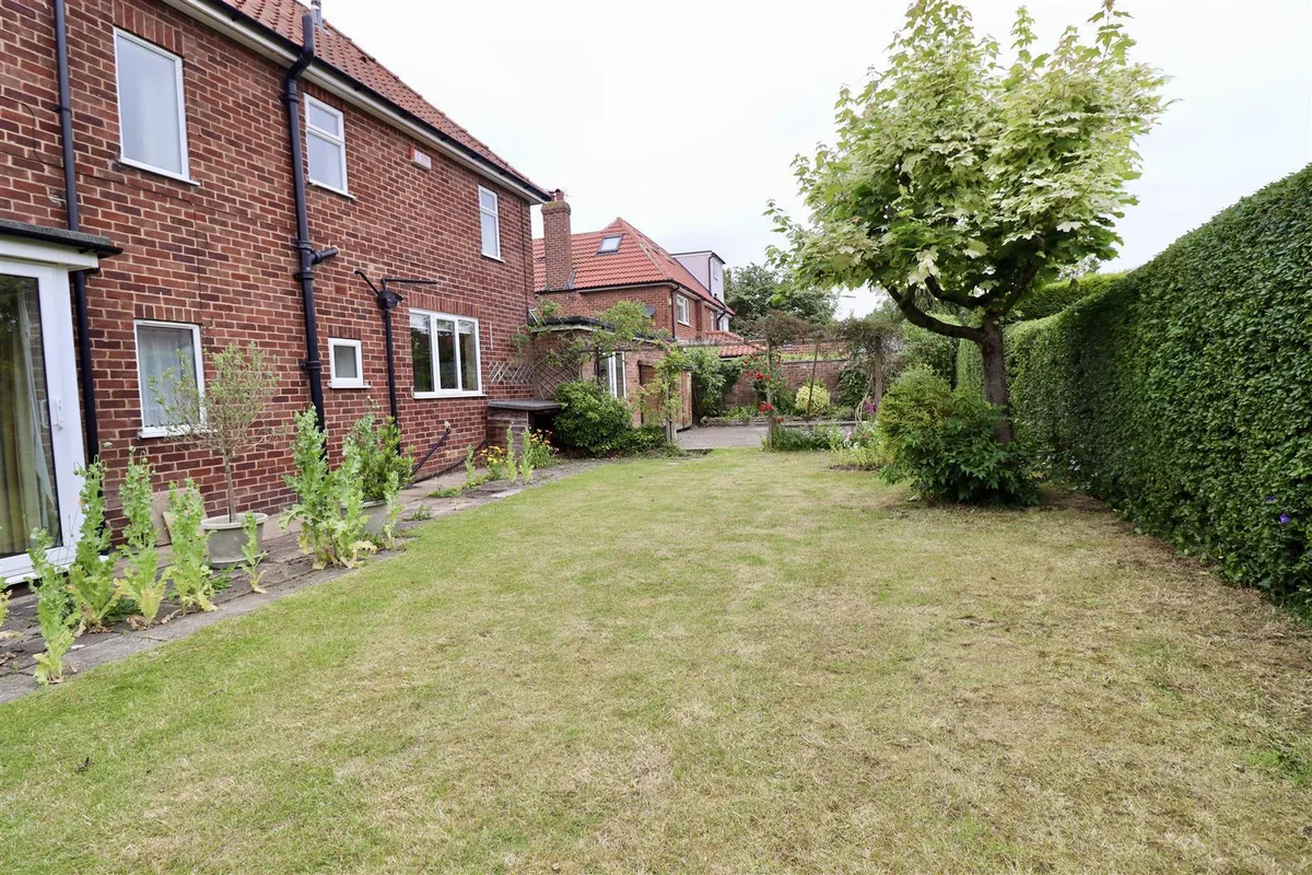 Sandstock Road, Pocklington, York