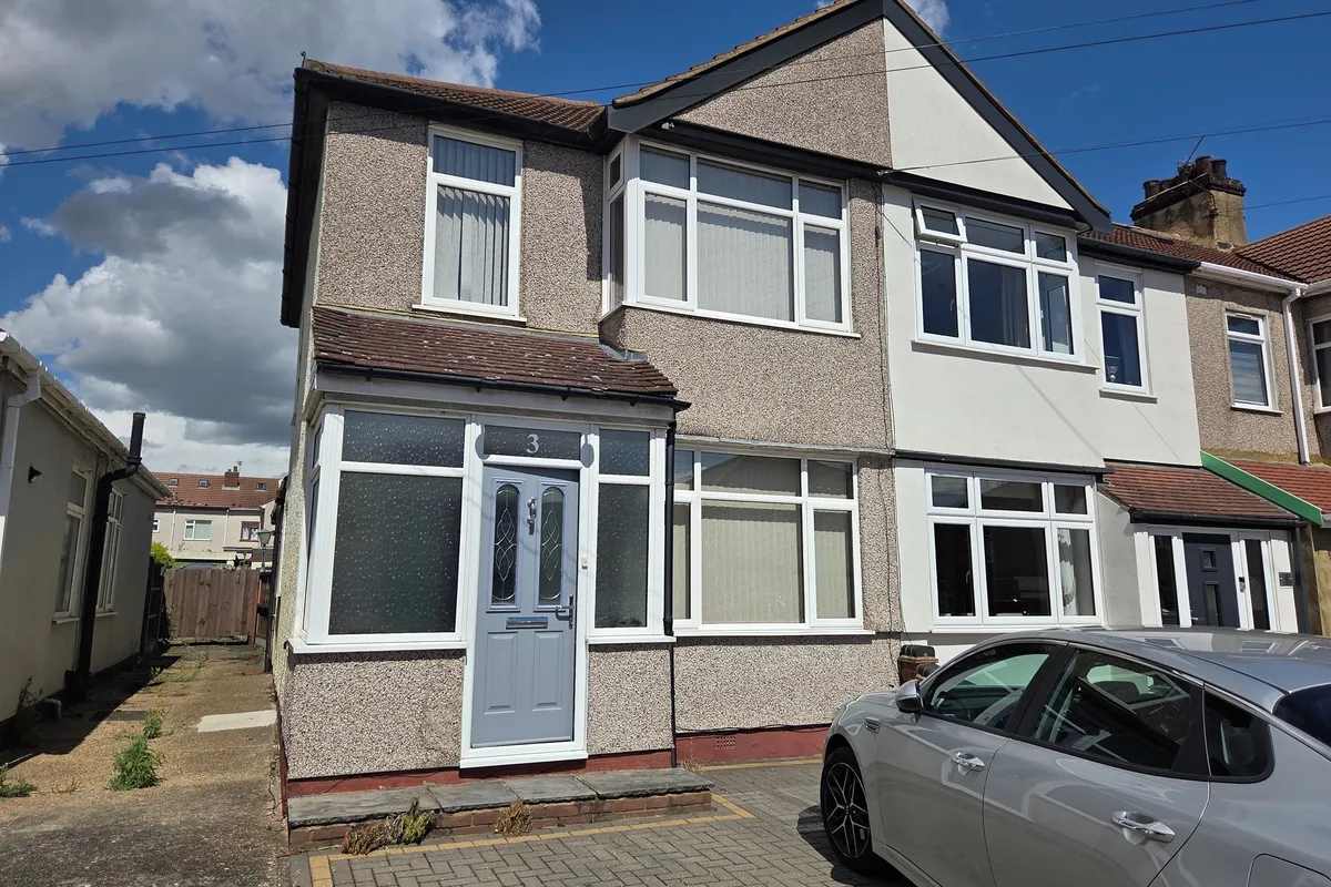 Wilfred Avenue, RAINHAM