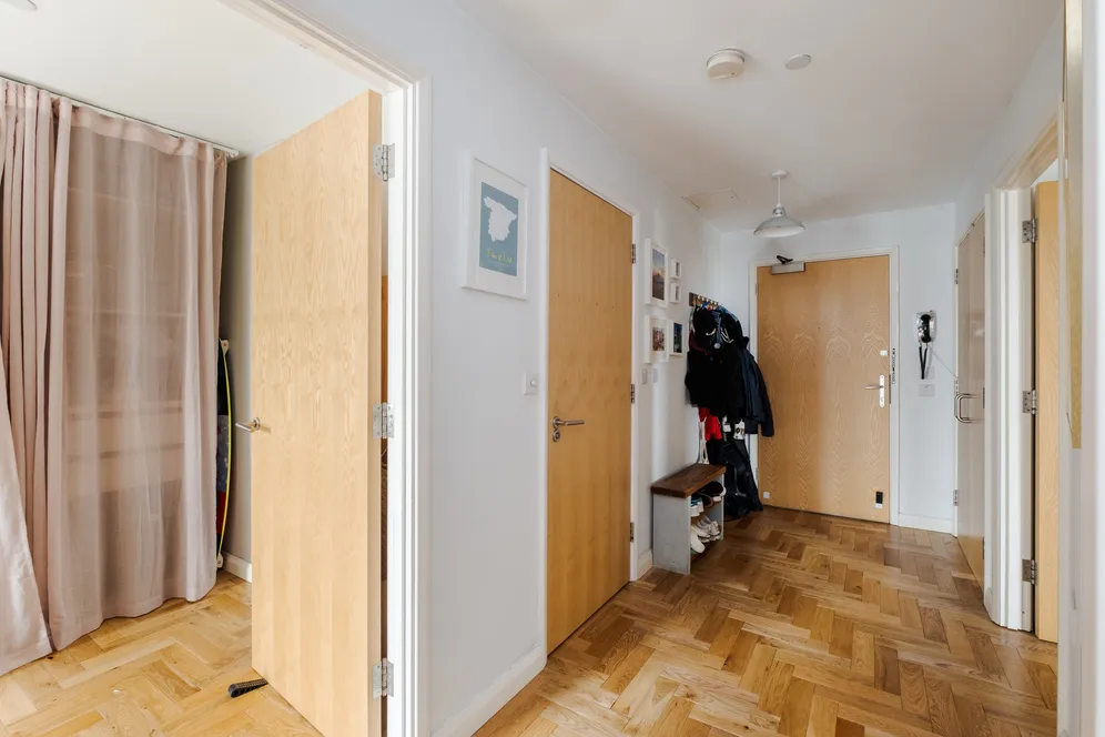 Queensland Road, London, N7 photo 13
