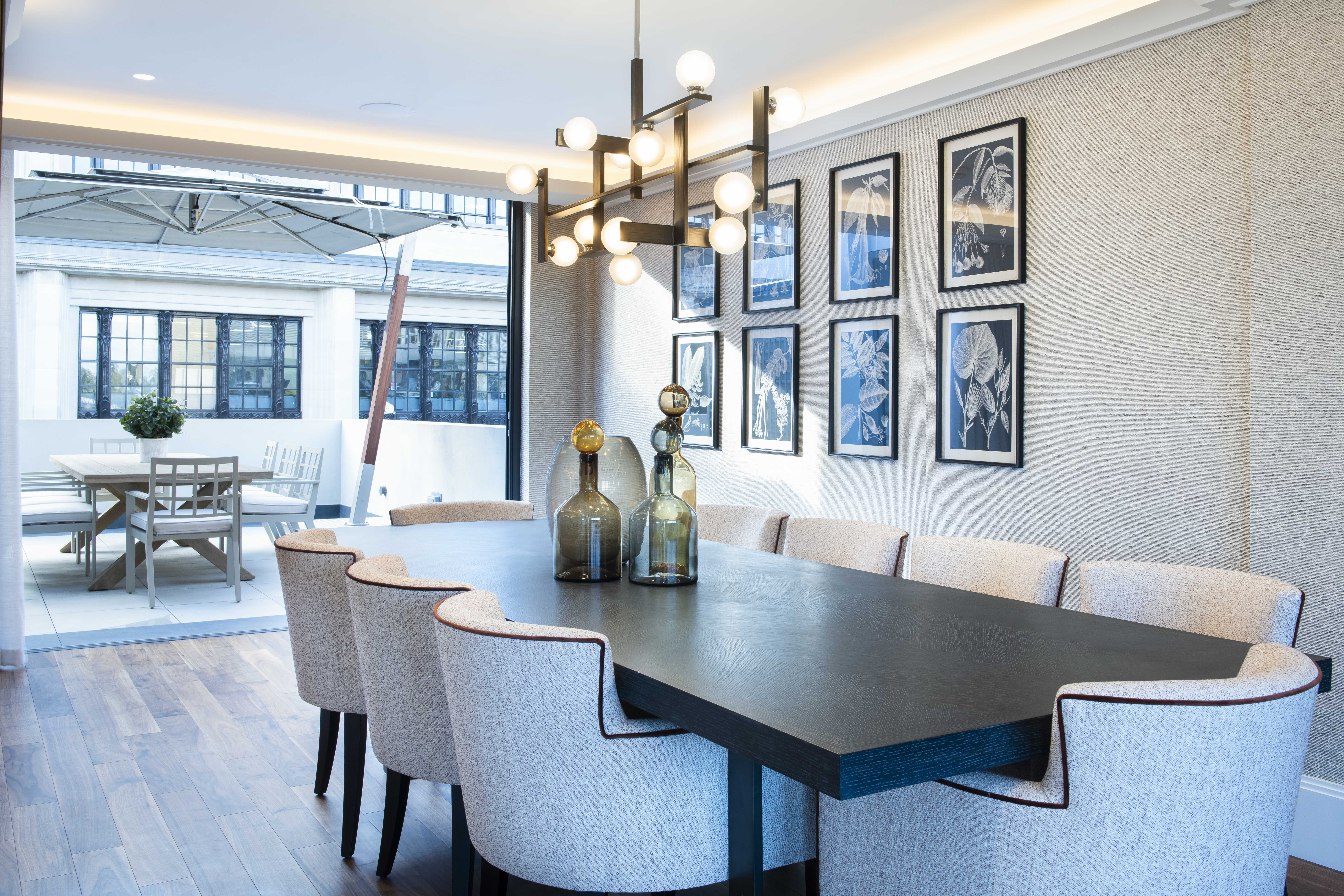 Exceptional Three-Bedroom Duplex Penthouse with Private Roof Garden Image 7