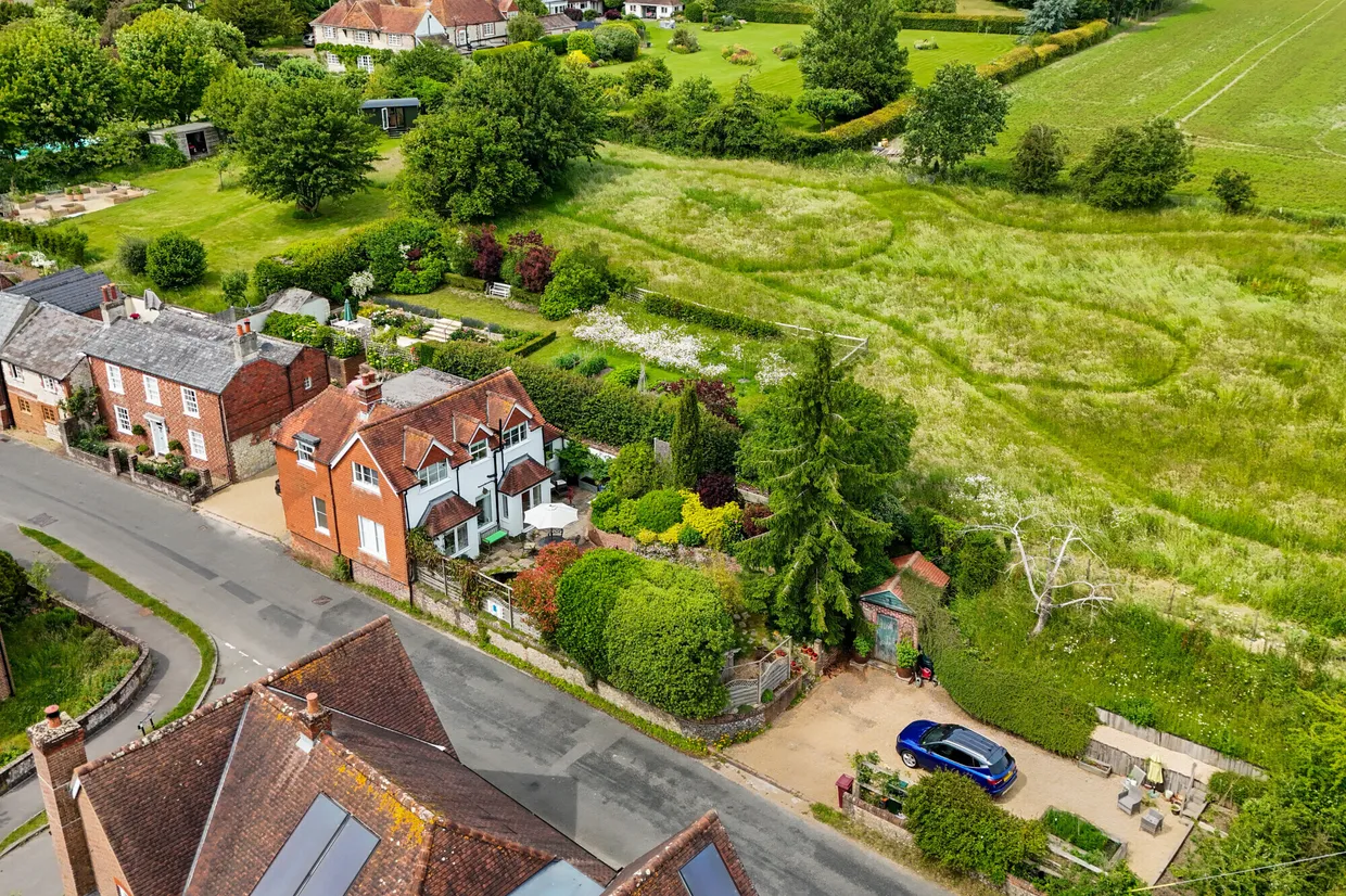 Elsted Road, South Harting, GU31 photo 1