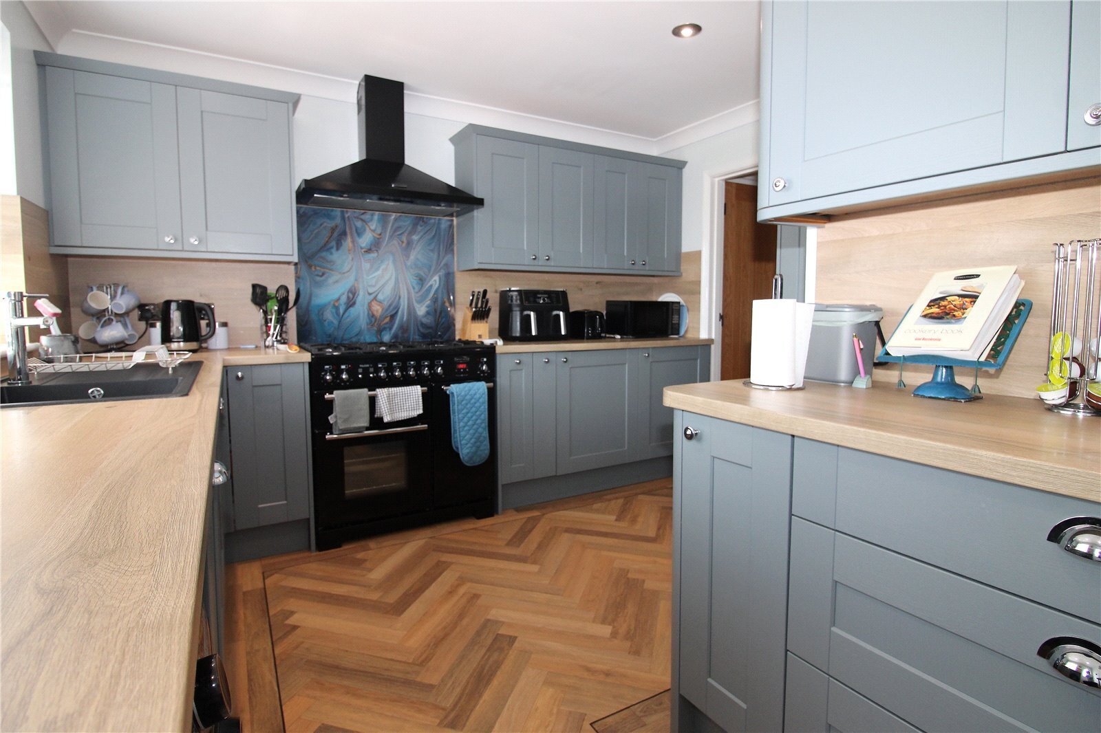 Elgin Close, Fareham, Hampshire, PO15 Image 3