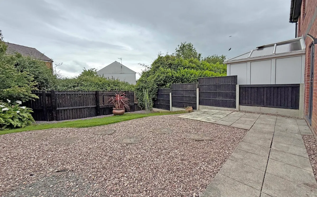 Maes Meddyg, Caernarfon, Gwynedd, LL55