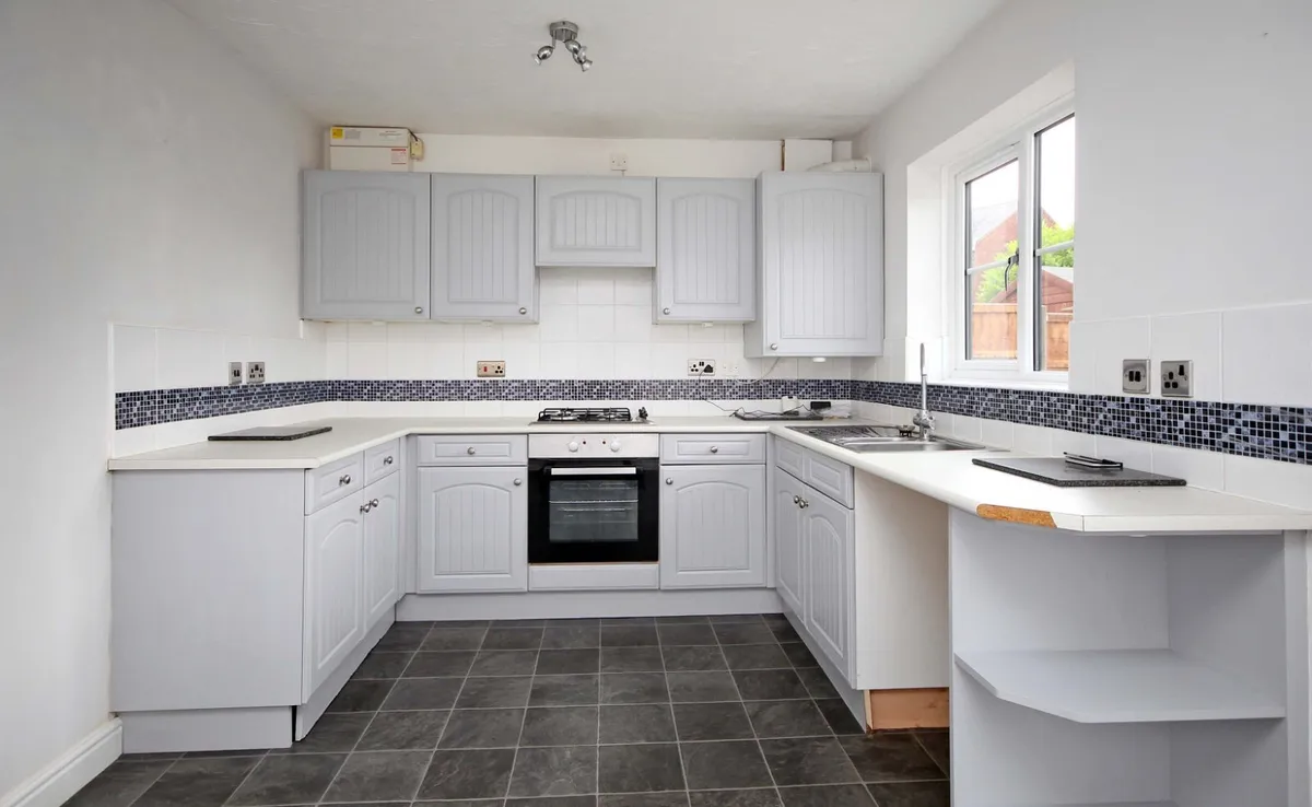 Maes Meddyg, Caernarfon, Gwynedd, LL55