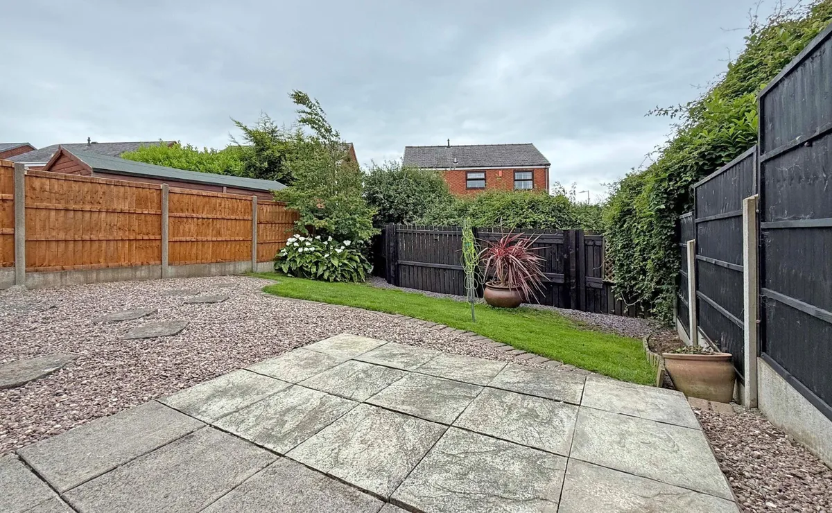 Maes Meddyg, Caernarfon, Gwynedd, LL55