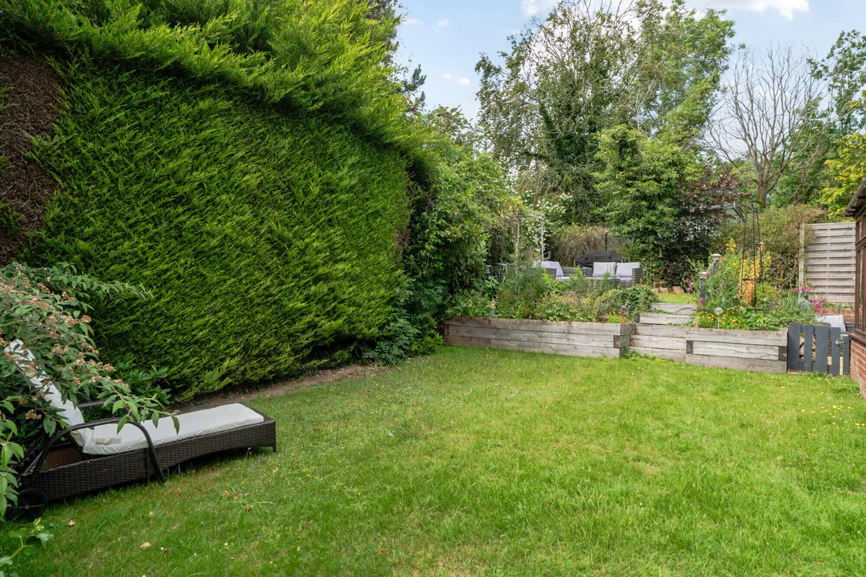 Upper Road, Uxbridge, UB9 photo 3