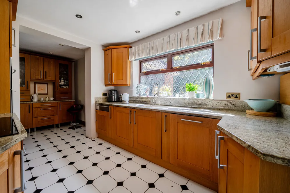 Upper Road, Uxbridge, UB9 photo 6