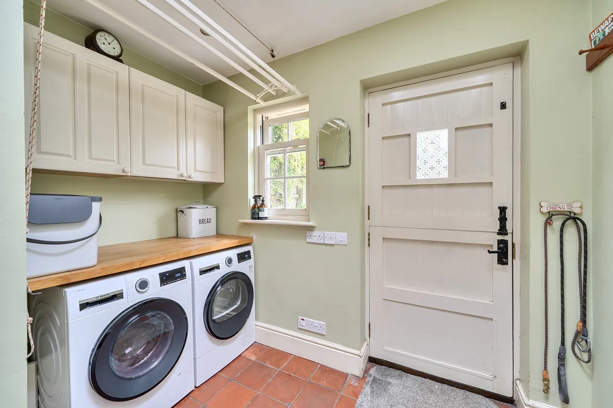 Hambrook Street, Cheltenham, GL52 photo 15