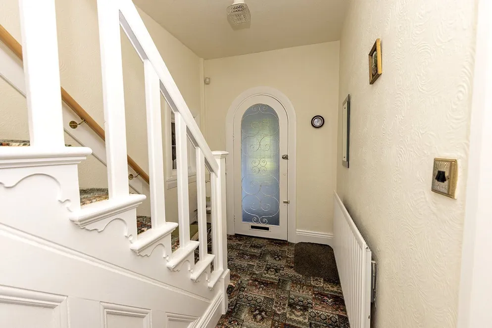 Property carousel item 2