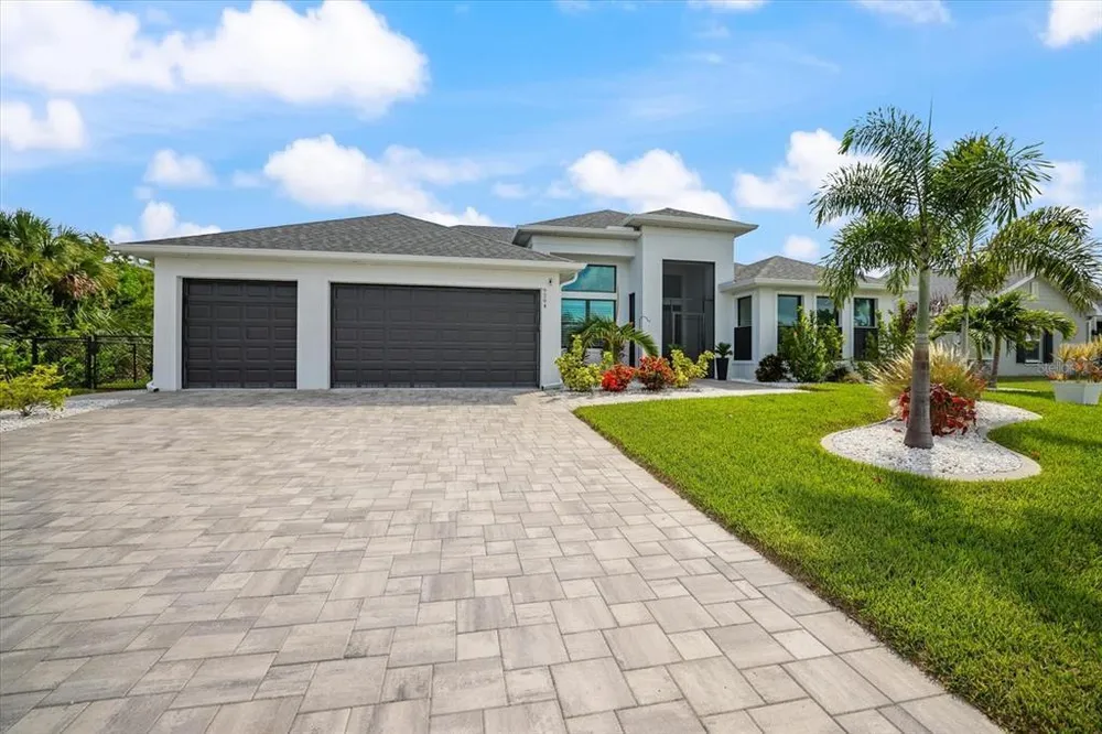 9294 Panama Circle, Port Charlotte, FL 33981
