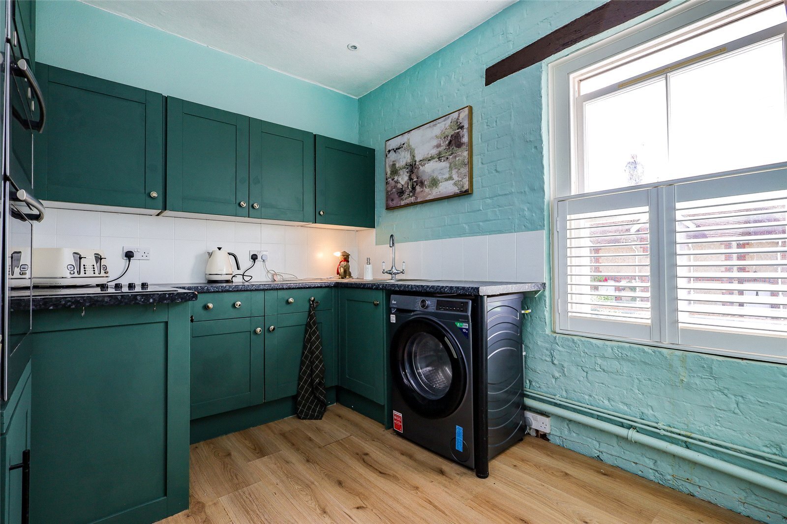 Farnham Road, Liss, Hampshire, GU33 Image 4