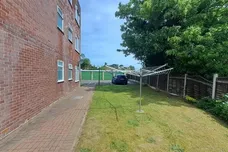 Farm Road, BURTON-ON-TRENT
