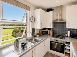 Victoria Road, SHOREHAM-BY-SEA thumb 2