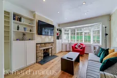 Ownstead Gardens, South Croydon