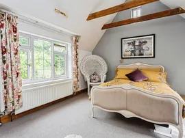 Hanlye Lane, Cuckfield, Haywards Heath thumb 3