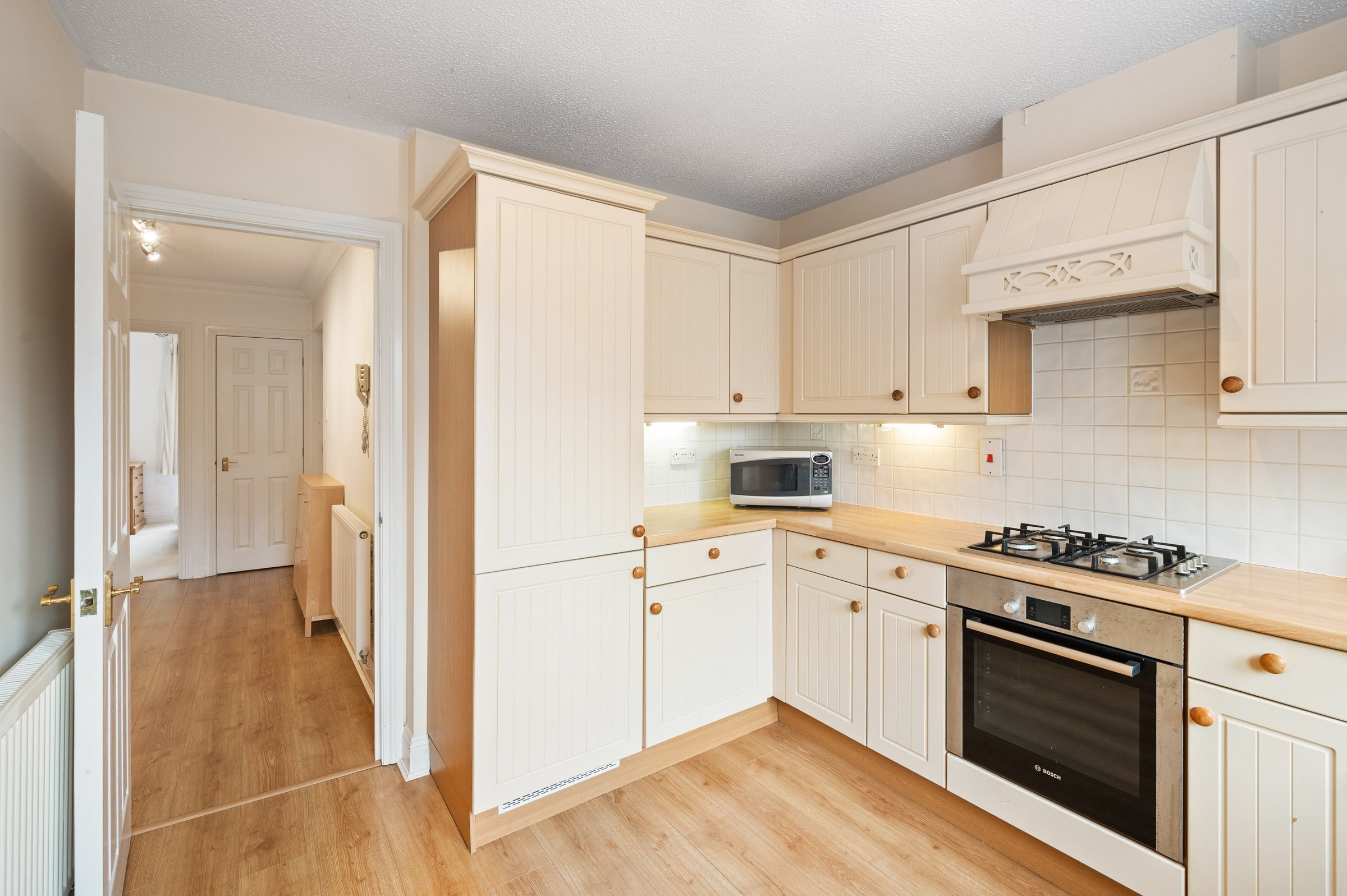12 (Flat 4) Powderhall Road, Canonmills, Edinburgh, EH7 4GB Image 9