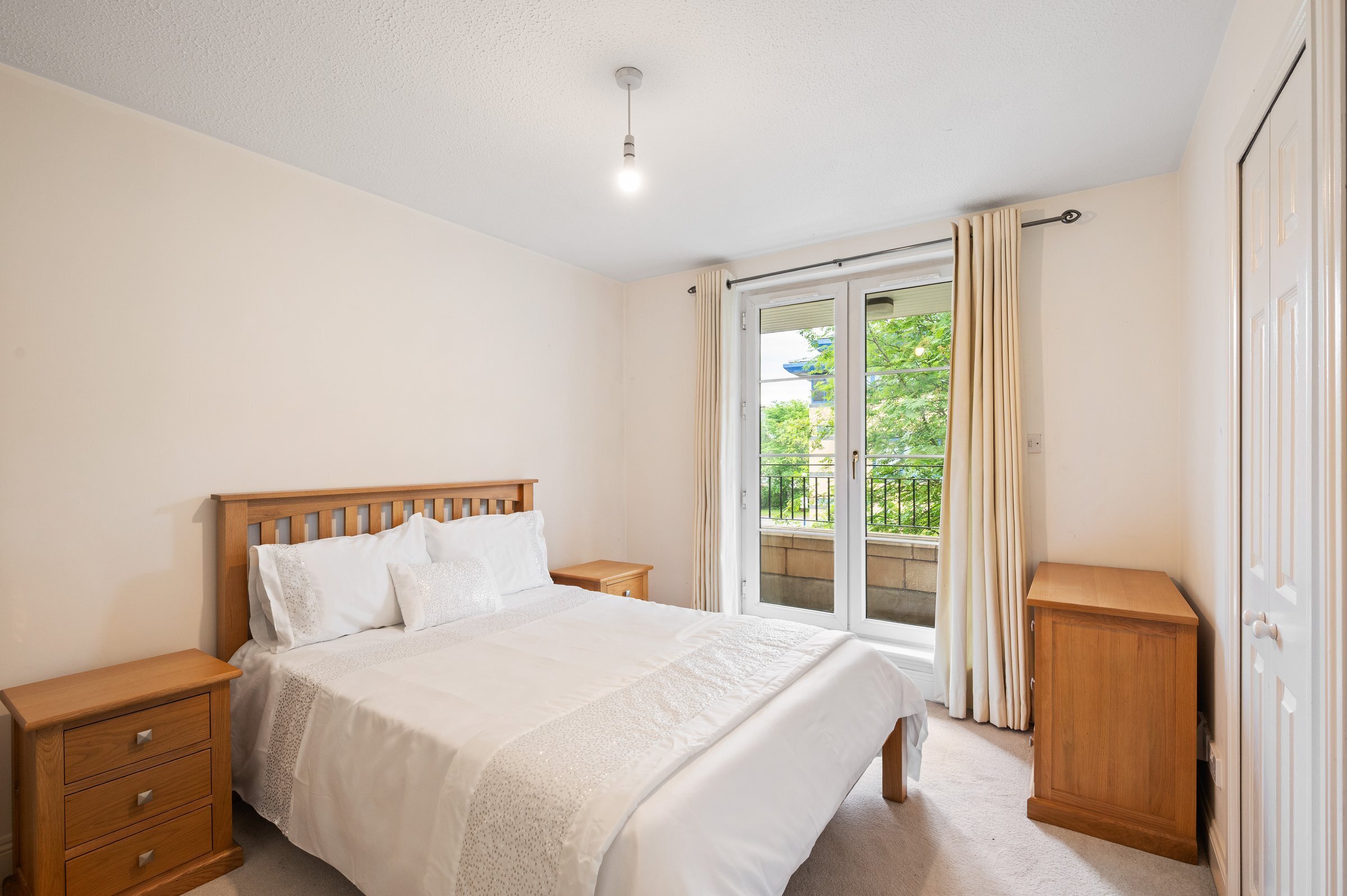 12 (Flat 4) Powderhall Road, Canonmills, Edinburgh, EH7 4GB Image 11