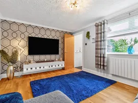 Parkside Court, Plean, Stirling thumb 2