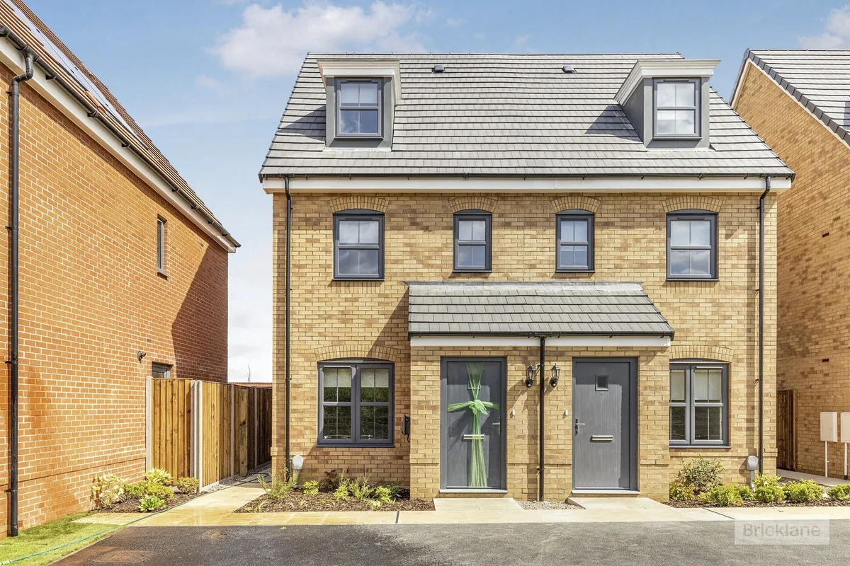 Pumpkin close, Northampton