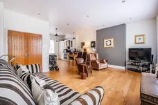 Kempsford Gardens, London, SW5 photo 19