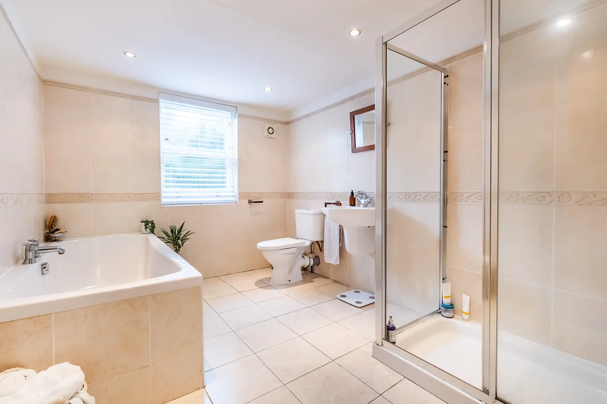 Kempsford Gardens, London, SW5 photo 20