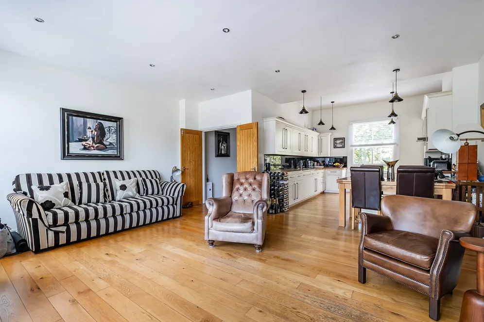 Kempsford Gardens, London, SW5 photo 2