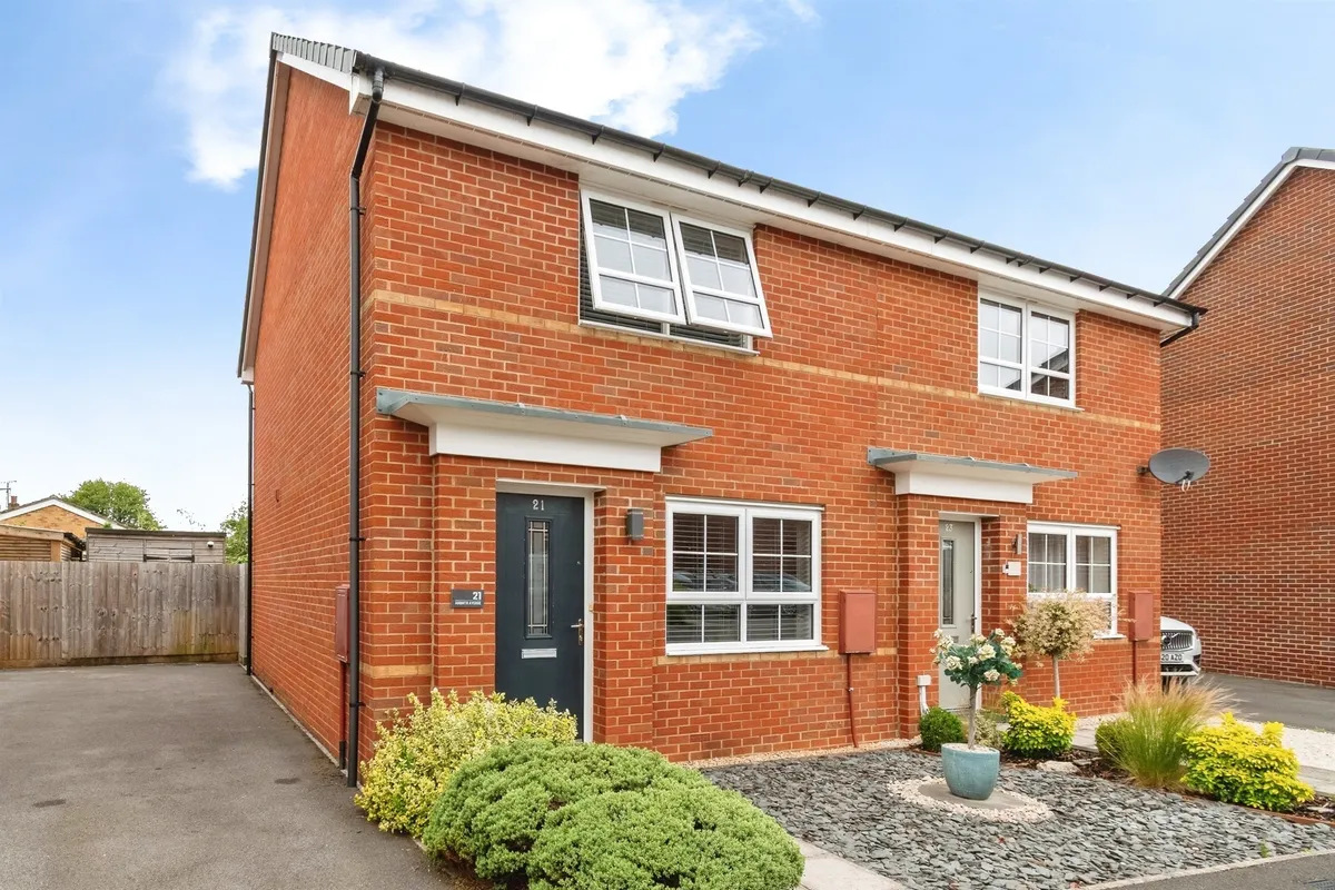 Asquith Avenue, Melksham