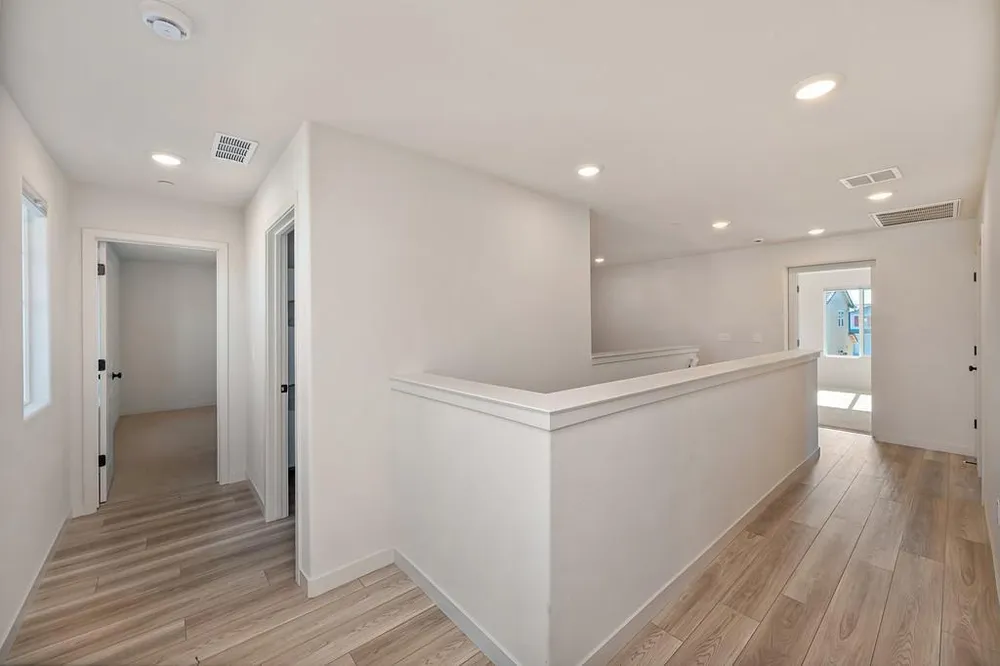 412 Fallen Leaf St, West Sacramento, CA 95605