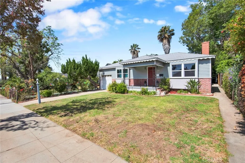 269 N Alta Vista Ave, Monrovia, CA 91016