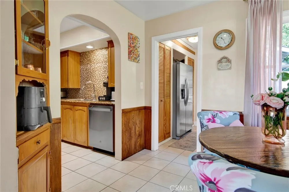 269 N Alta Vista Ave, Monrovia, CA 91016