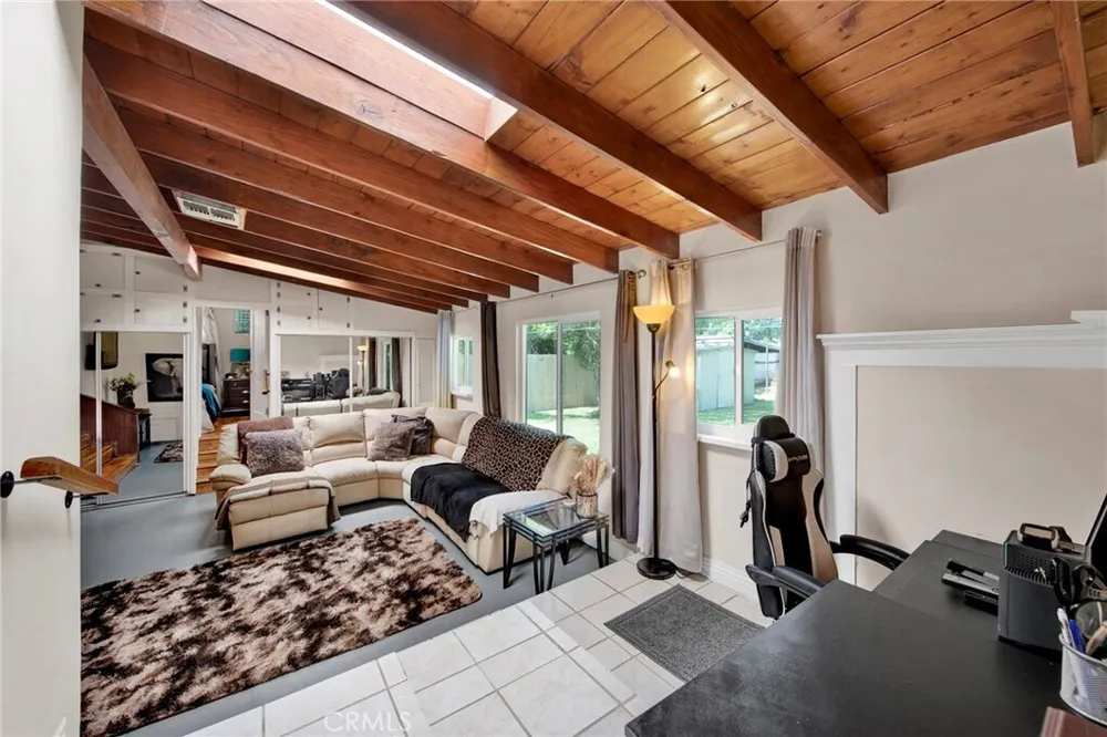 269 N Alta Vista Ave, Monrovia, CA 91016