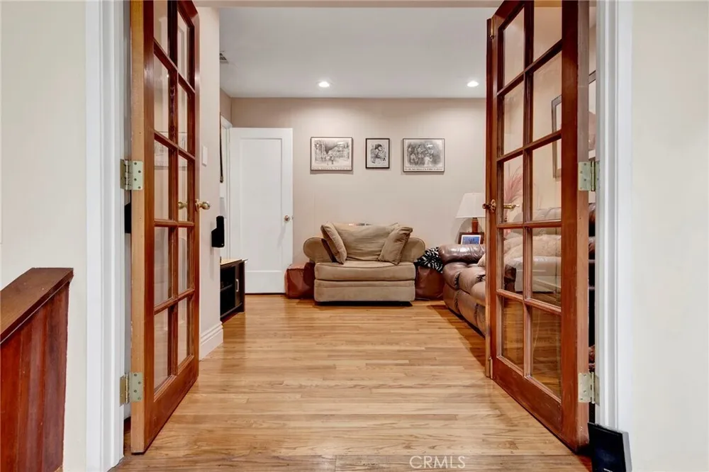 269 N Alta Vista Ave, Monrovia, CA 91016