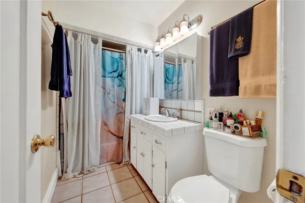 269 N Alta Vista Ave, Monrovia, CA 91016