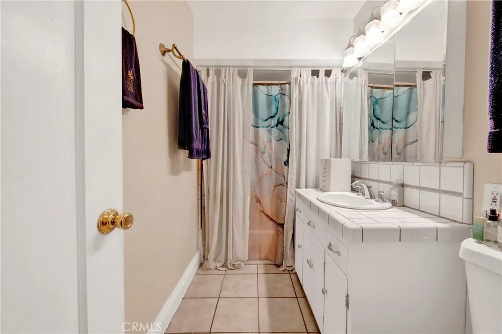 269 N Alta Vista Ave, Monrovia, CA 91016