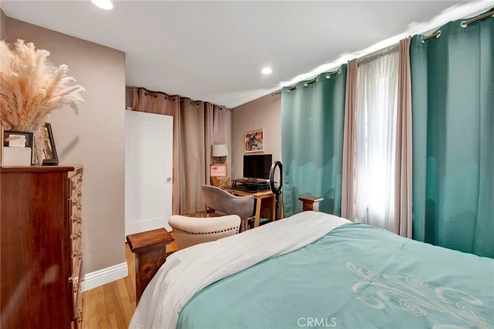 269 N Alta Vista Ave, Monrovia, CA 91016