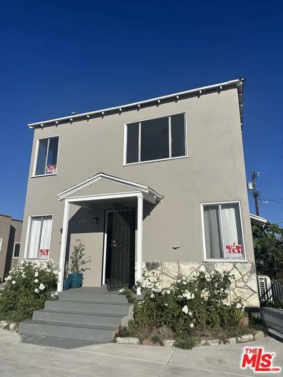 1613 Exposition Blvd, South Los Angeles, CA 90018-4453