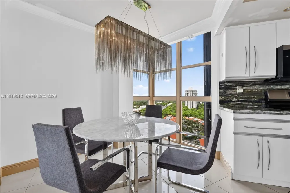 4000 TOWERSIDE TER, Miami, FL 33138