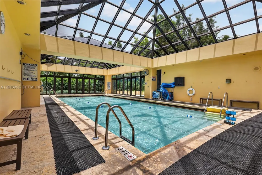 4000 TOWERSIDE TER, Miami, FL 33138