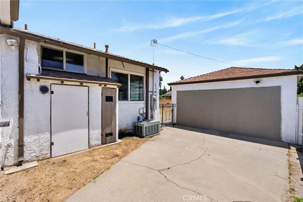 340 Morris Pl, Montebello, CA 90640