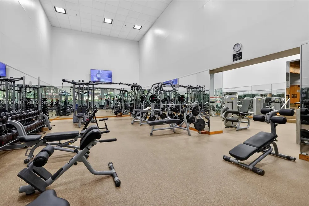 4000 TOWERSIDE TER, Miami, FL 33138