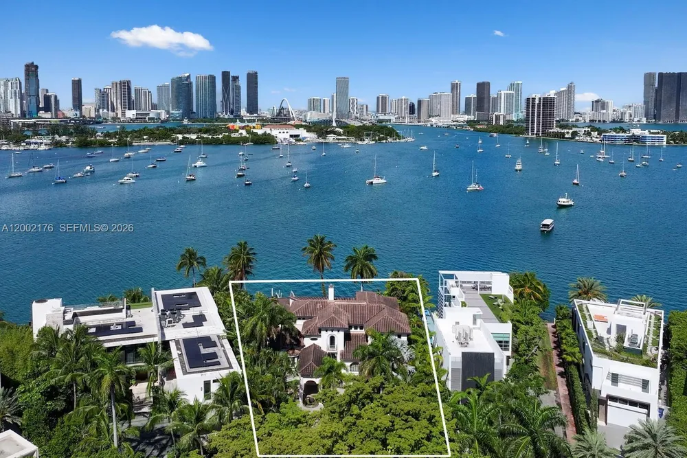 432 S Hibiscus Dr, Miami Beach, FL 33139