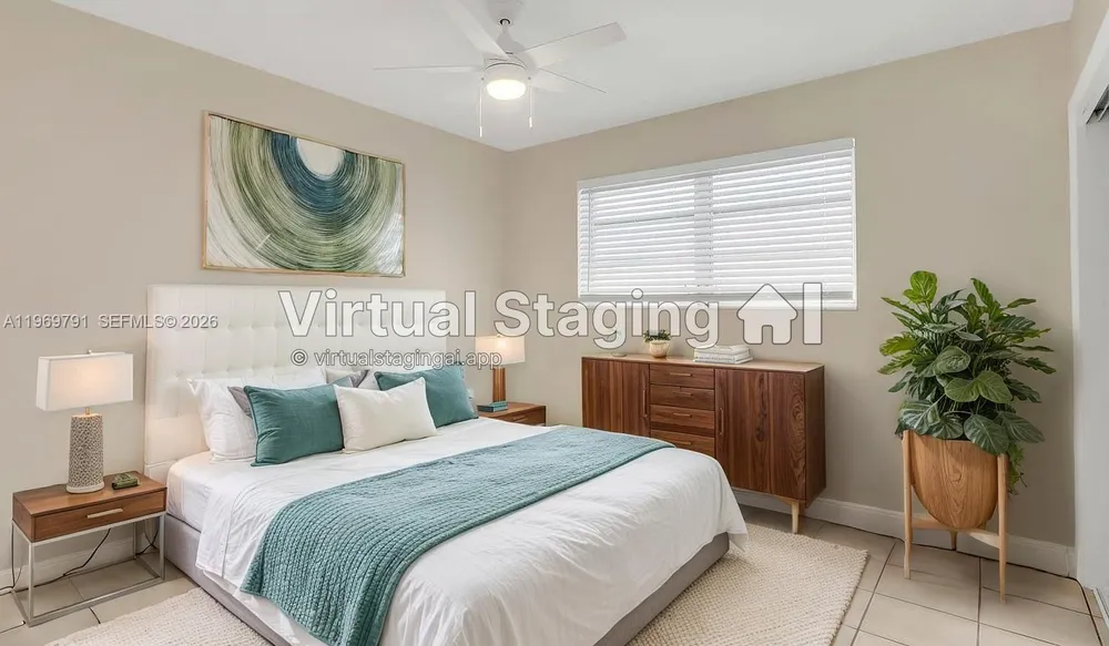 5300 Grant St, Hollywood, FL 33021