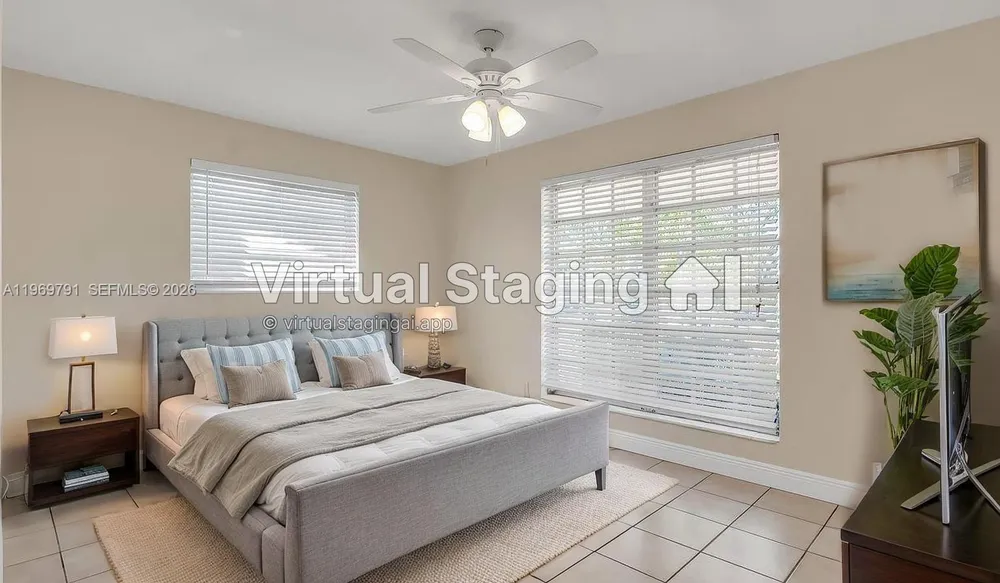 5300 Grant St, Hollywood, FL 33021