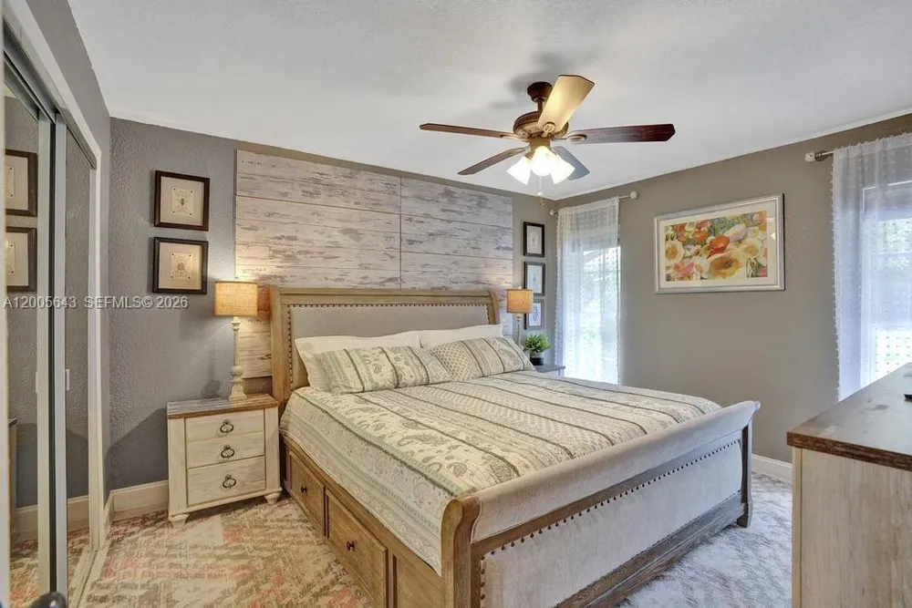 4981 SW 186th Ave, Southwest Ranches, FL 33332